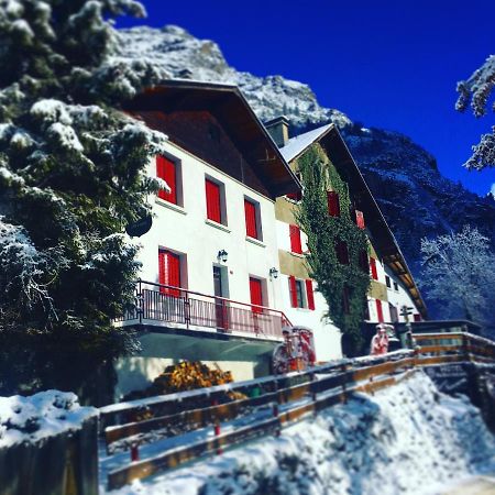 Hotel Au Bon Accueil Les Deux Alpes Exterior photo